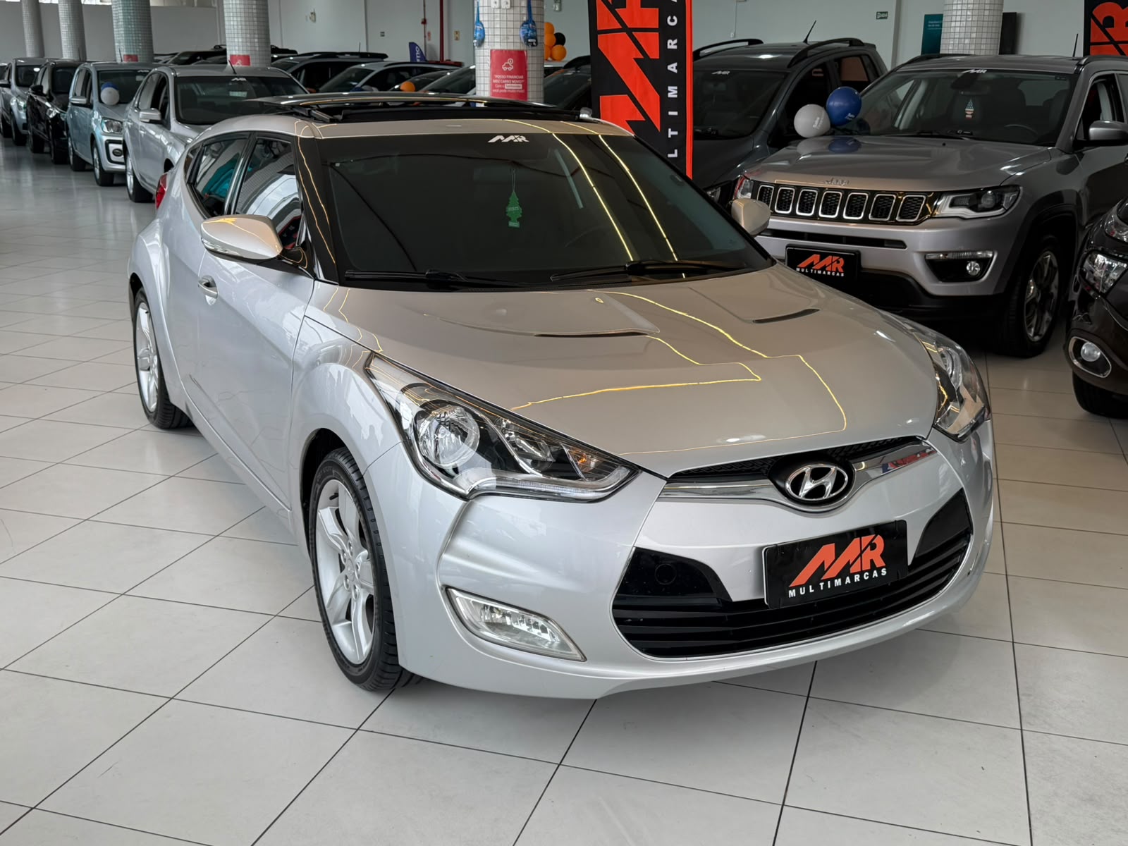 HYUNDAI VELOSTER