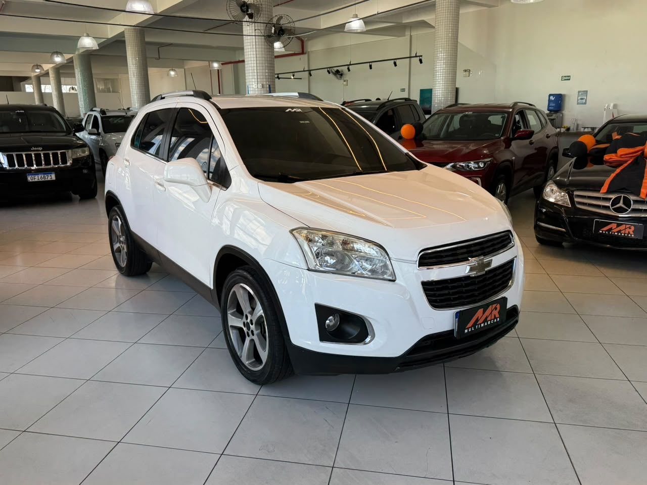GM TRACKER LTZ AT